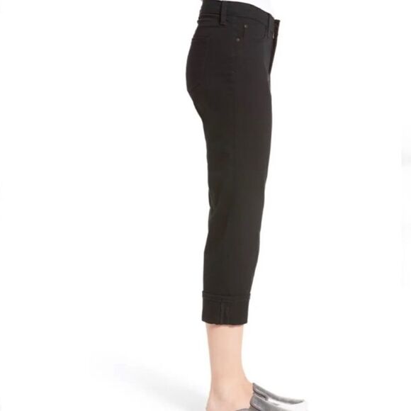 Euc NYDJ cuffed capri jeans - Picture 3 of 10